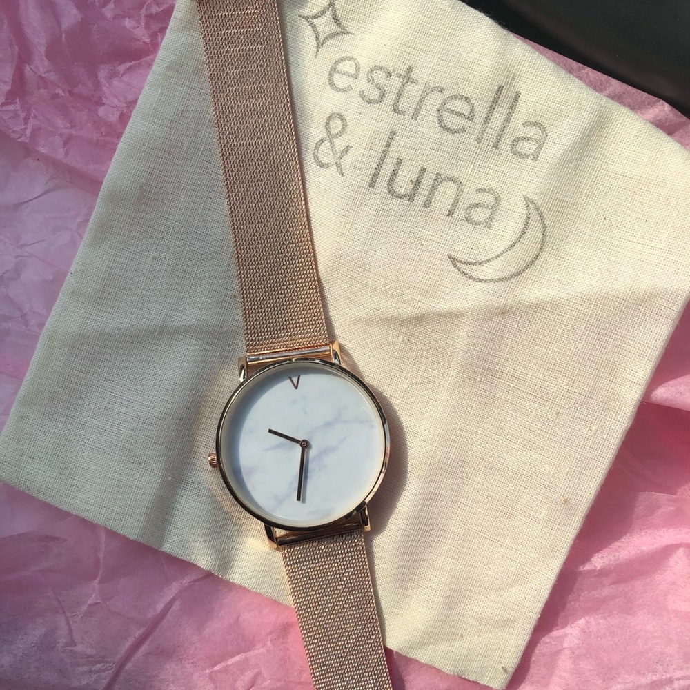ROSE GOLD FASHION WATCH - Picture 2 of 8